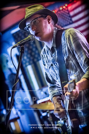 Brumley Gardner and Hayes at Tiki Oct 2 2014-068-1