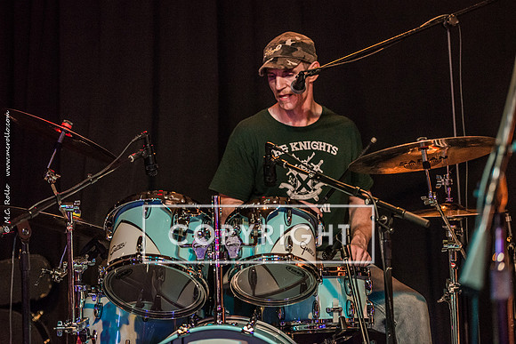 Dragstrip Phantoms at Strange Brew April 25 2015-084-23