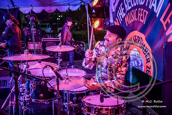 Stan the Record Man - Family Stone 9-26-2015-95