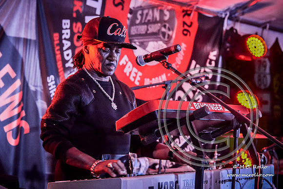 Stan the Record Man - Family Stone 9-26-2015-190