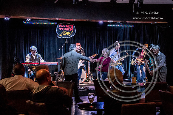 Sams Town Blues Jam with Joe Nadeau 8-20-15-4156