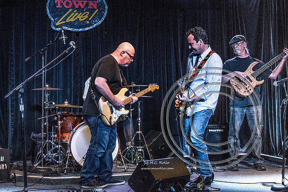 Sams Town Blues Jam with Joe Nadeau 8-20-15-4218-2