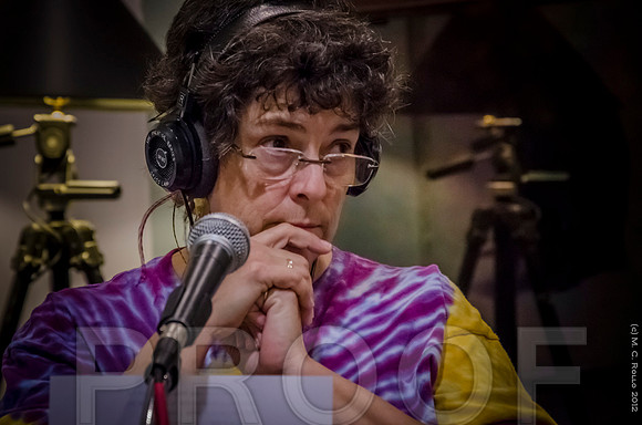 Paula w- headphones-41