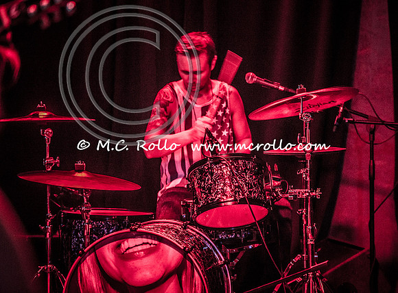Irene and the Sleepers at Strange Brew 11-27-2015-011