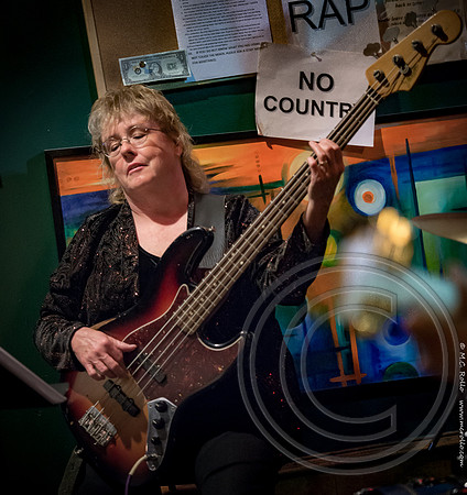 Cathey and Bryan Foreman at Noble Savage Tavern 11-27-2015-047