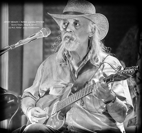 Robin Beach Black and the Mystics, Sam's Town, 5.3.2014-73