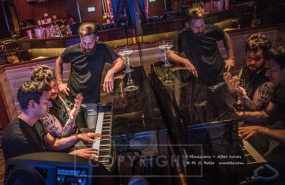 the bar chord Mus Gillum and Charlie Trejo 7-1 6-17 -210