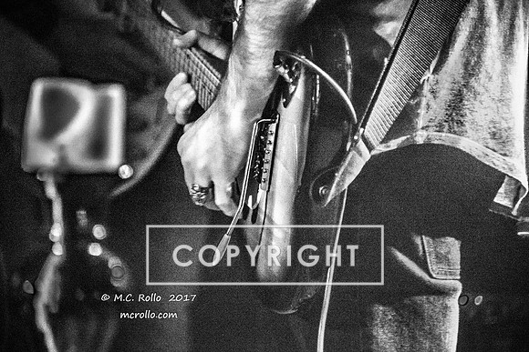 Cole Vosbury Trio plus at Strange Brew 9-22-17-325