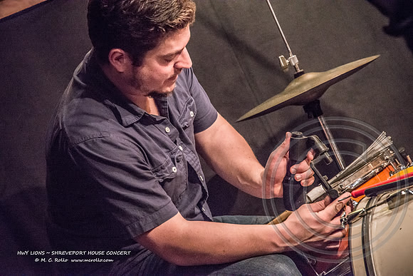 Hwy Lions sound check S'port House Concert  11-23-14-206-55