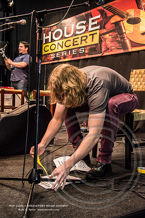 Hwy Lions sound check S'port House Concert  11-23-14-142-19