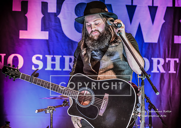 Cole Vosbury, Sam's Town, January 3, 2014-122-1-2